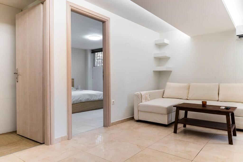 Apartment At Ano Glifada. Athen Eksteriør billede