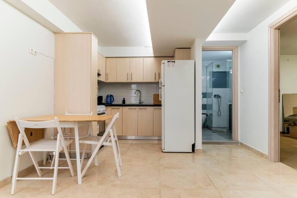 Apartment At Ano Glifada. Athen Eksteriør billede